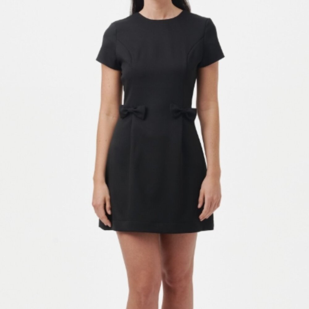 Nana's Ana black dress Everyday Sophistication Timeless Trendy Flattering Prom